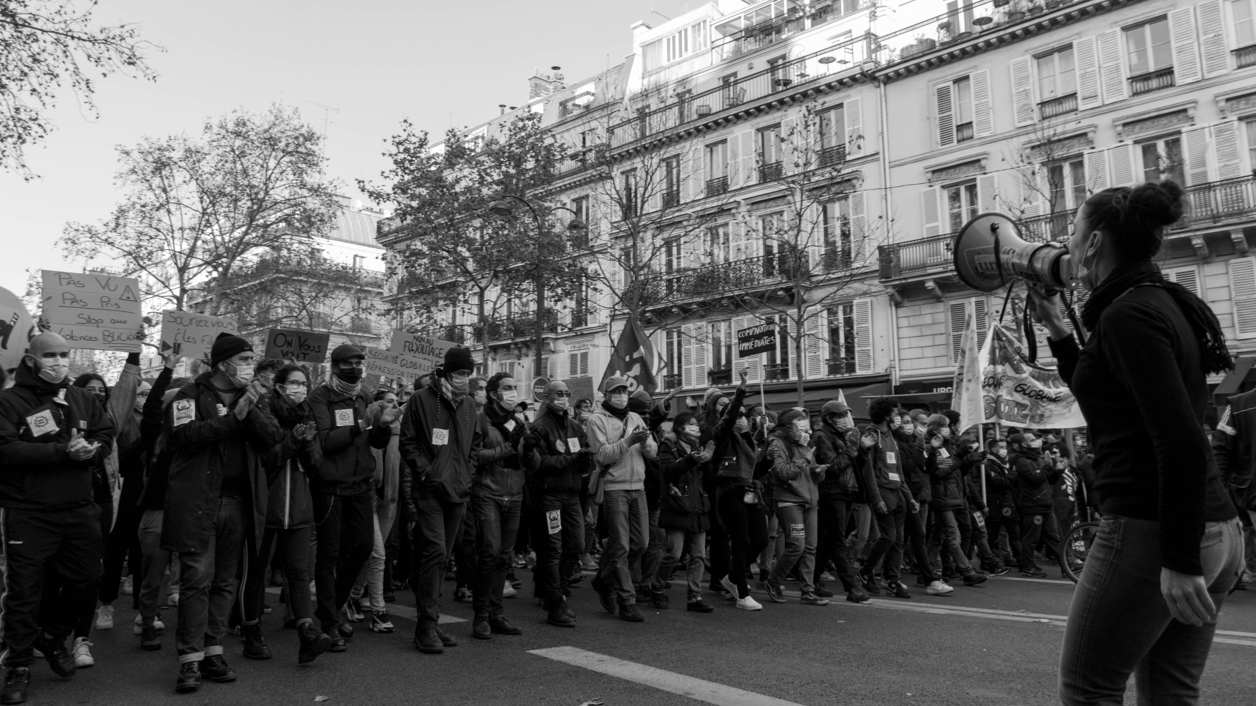 Manifestation_à_Paris_du_28_novembre_2020_–_20