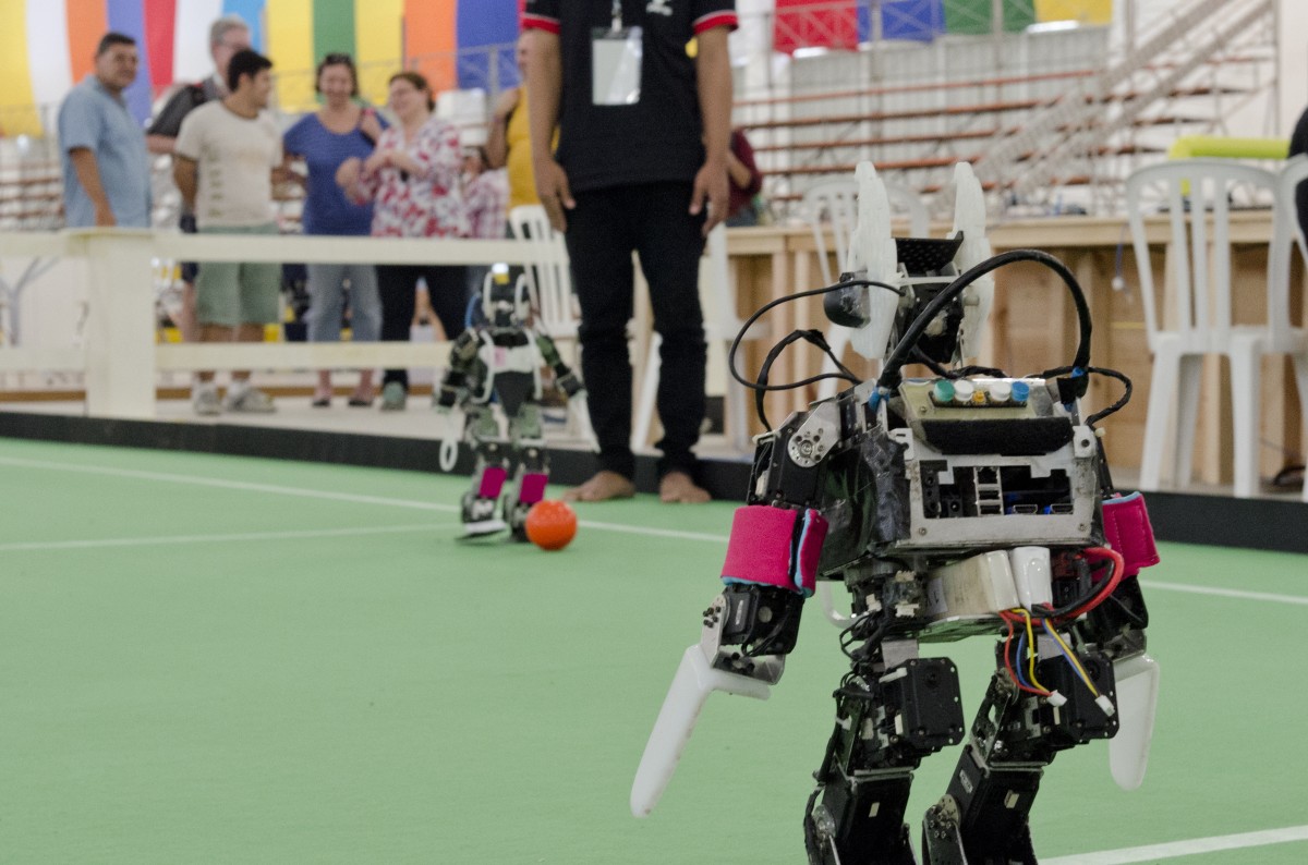 robocup_humanoides_informatics_robotics_cybernetics_future_jo_o_pessoa_para_ba-1237687.jpg!d