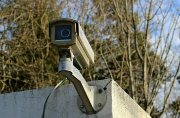 surveillance-camera-241725_1280