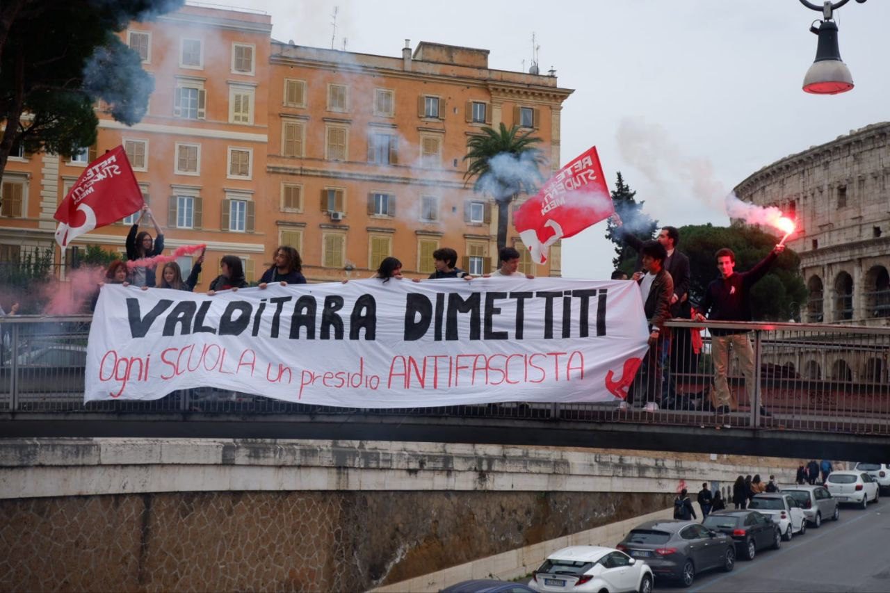 Protesta-contro-Valditara